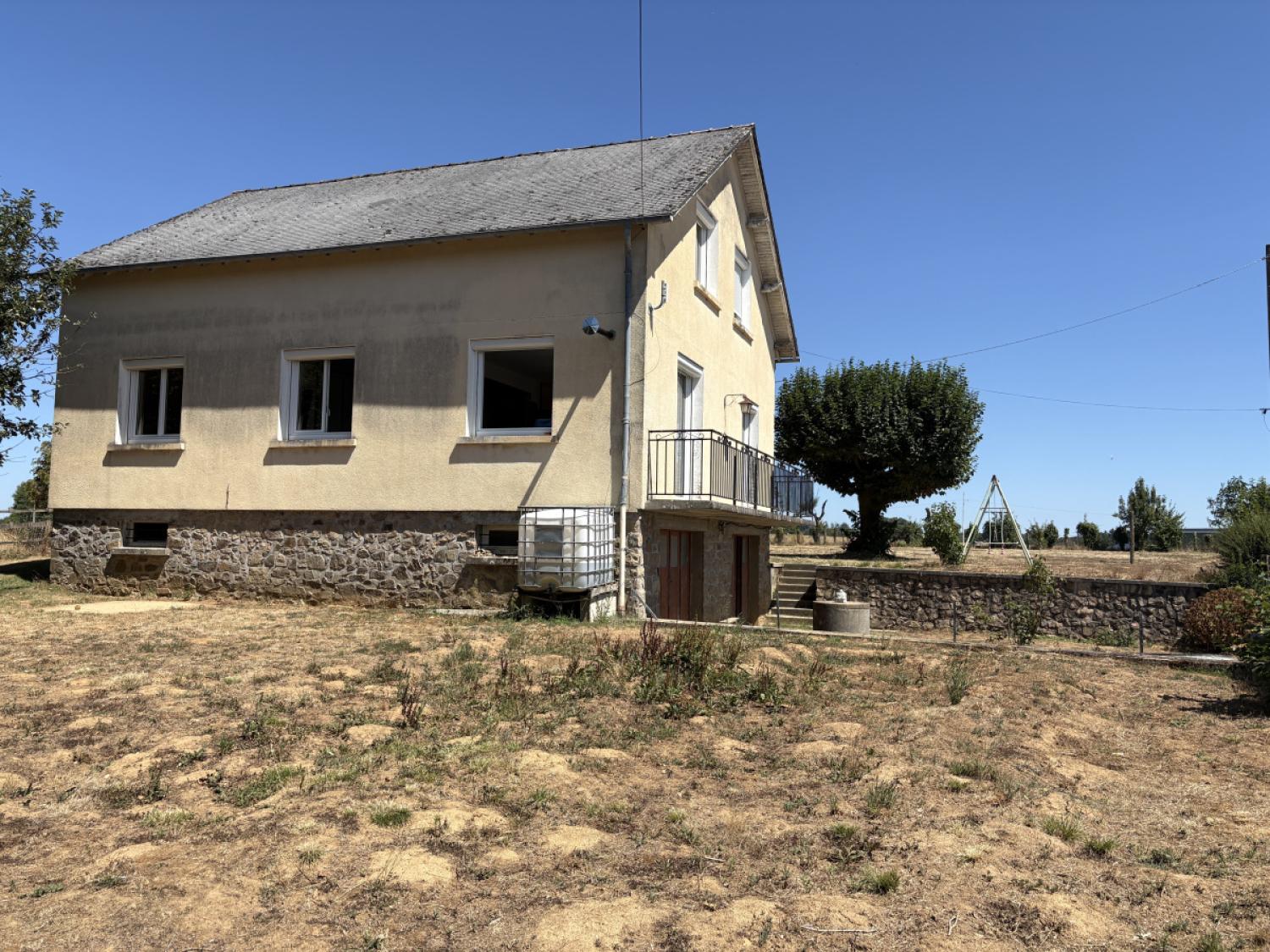 te koop vrijstaand Beyssenac Corrèze 16