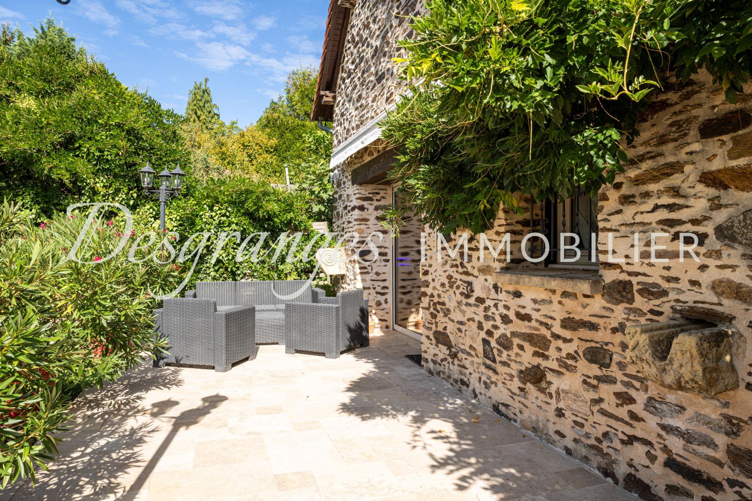 te koop gîtes/ chambres d'hôtes Sarlande Dordogne 1