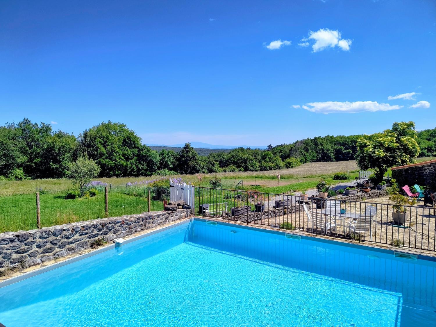 te koop huis met gîte Saint-Pons Ardèche 1