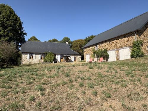 Beyssac Corrèze vrijstaand foto